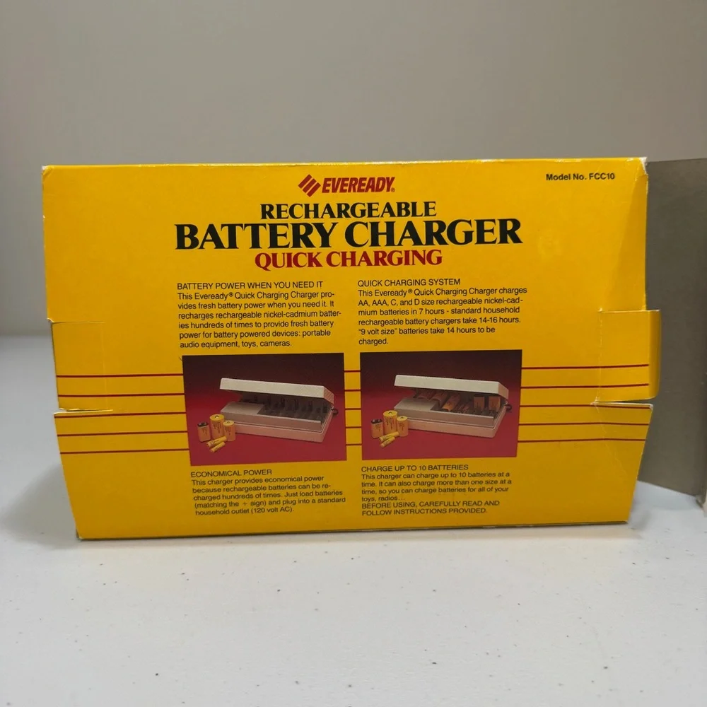 Vintage EVERREADY Battery Charger Model FCC10 Nickel Cadmium Retro 80s 90s Home